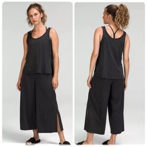 Lululemon Tank Top Jumpsuit Romper Black Wide Leg Pants Cropped Casual Size 4